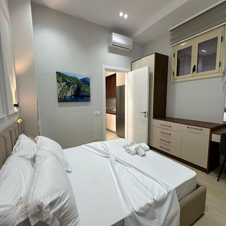 Palm Side Hotel Vlorë Eksteriør bilde