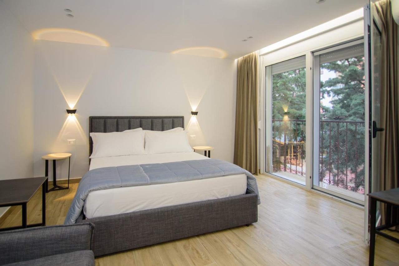Palm Side Hotel Vlorë Eksteriør bilde