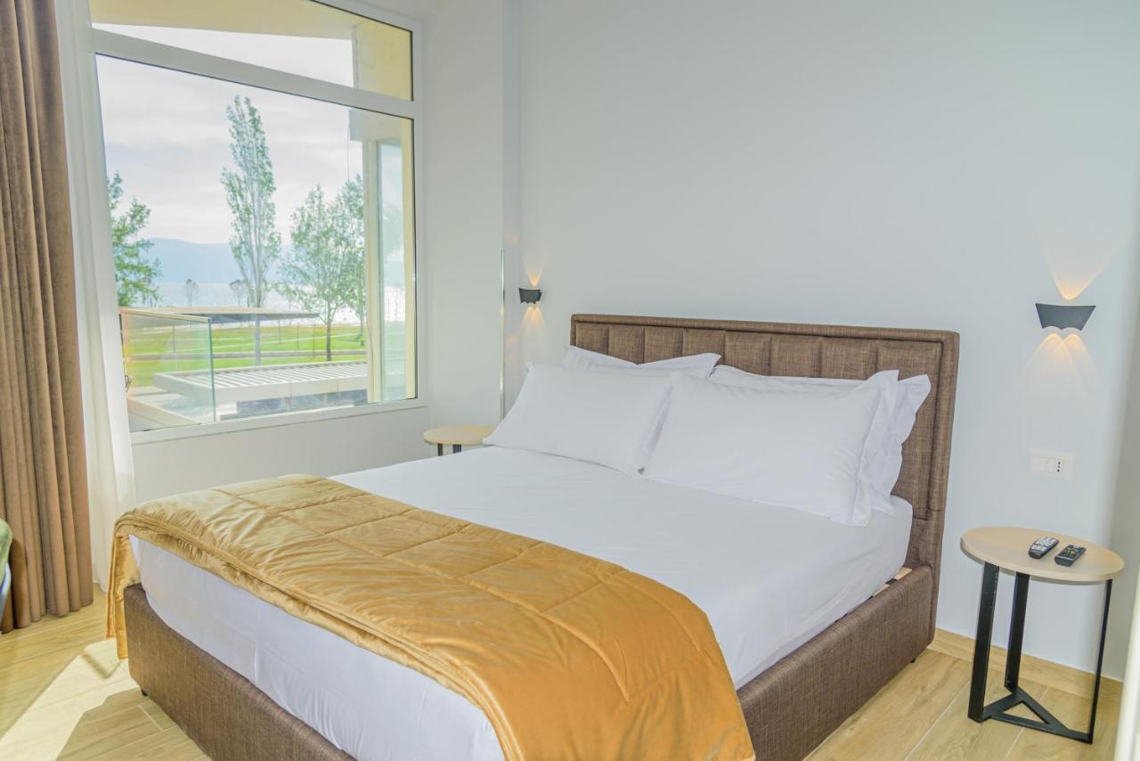 Palm Side Hotel Vlorë Eksteriør bilde