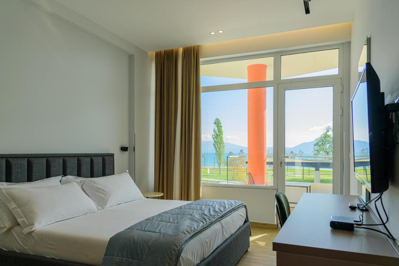 Palm Side Hotel Vlorë Eksteriør bilde
